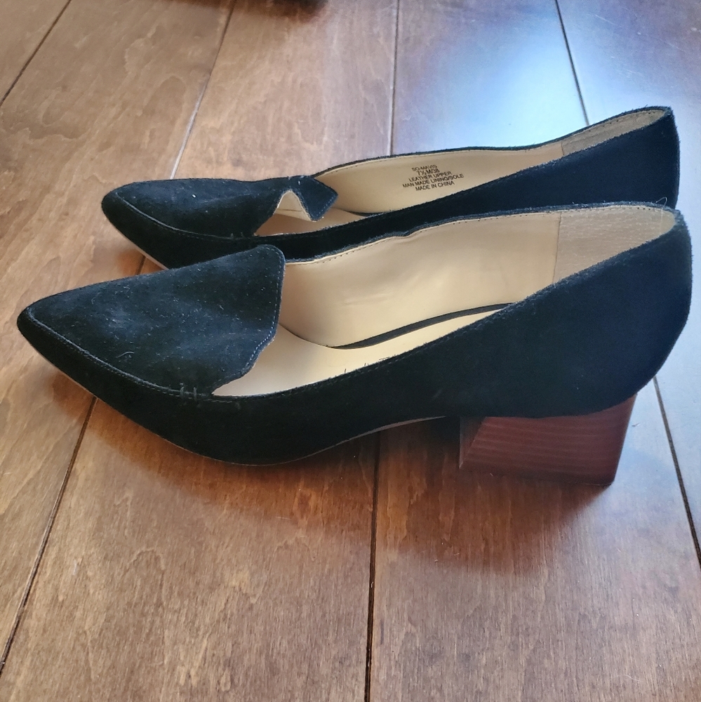 Suede Pumps